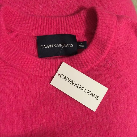 NWT Calvin Klein Cozy Hot Pink Sweater - Picture 2 of 8